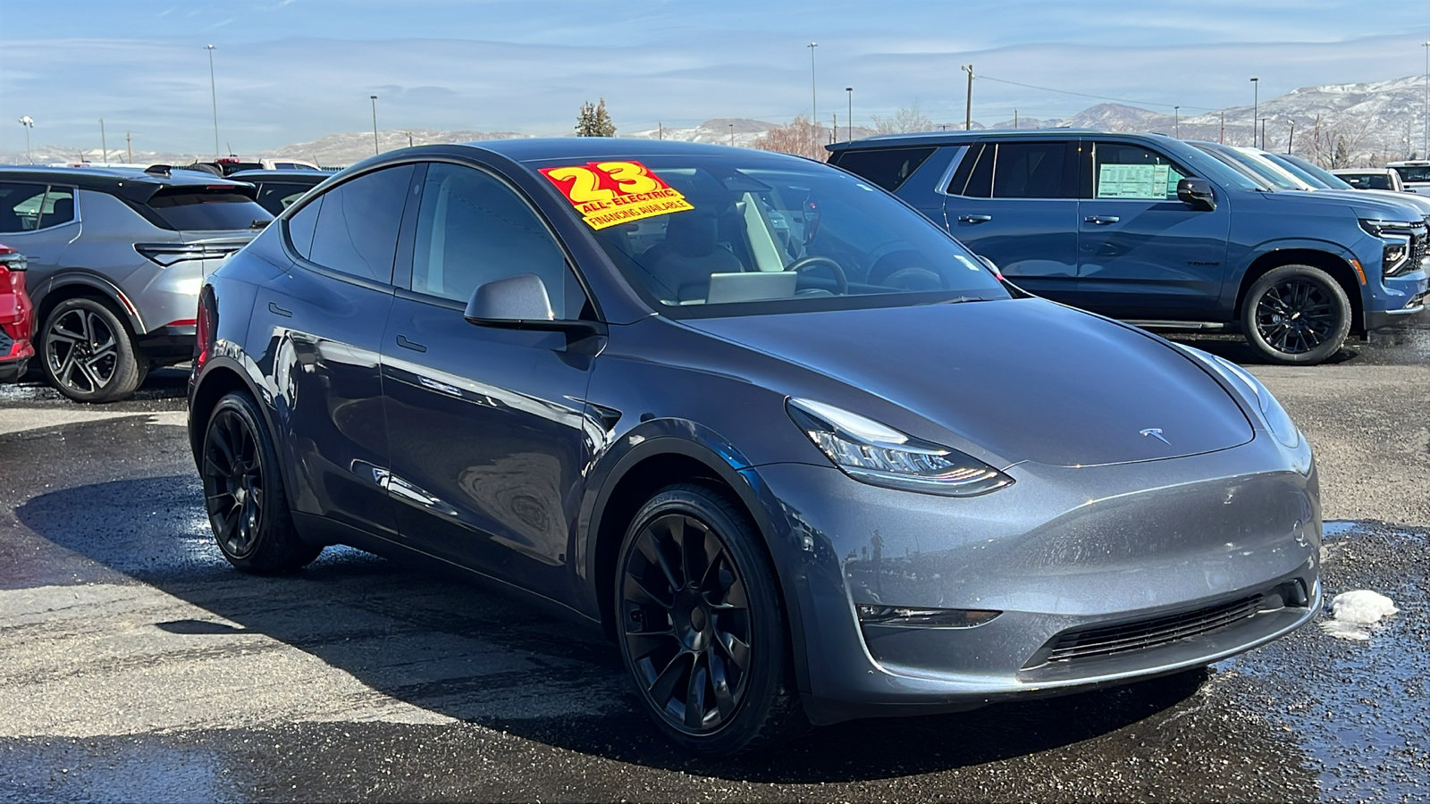 Used 2023 Tesla Model Y Long Range AWD/4WD image 3