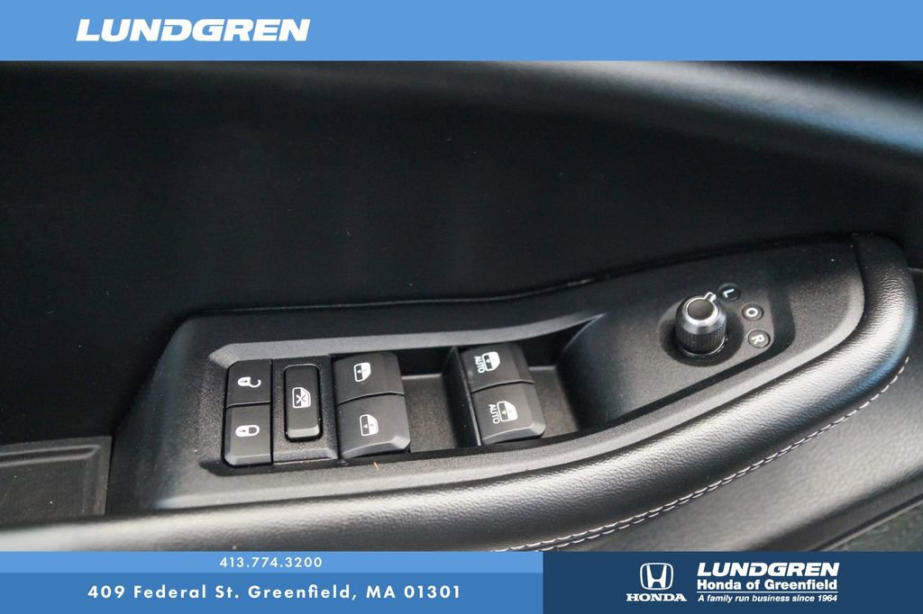 Used 2023 Jeep Grand Cherokee L Laredo image 15