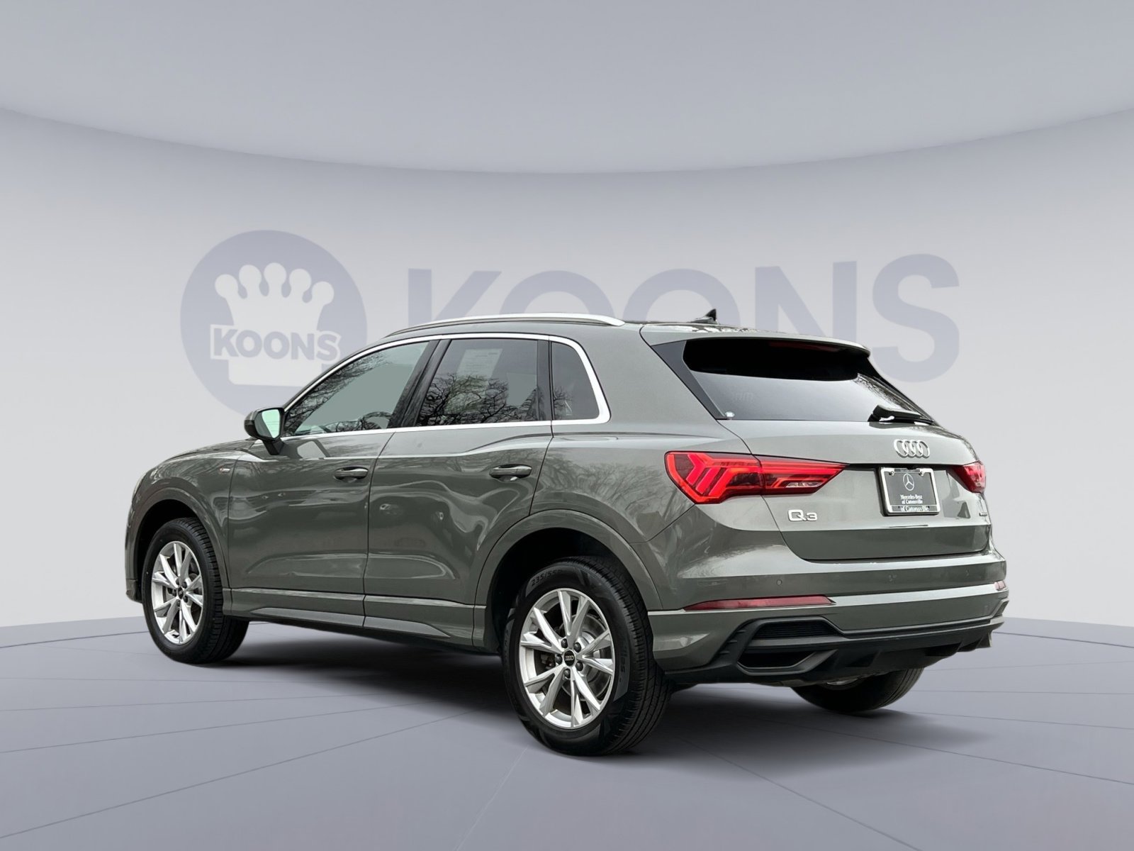 Used 2023 Audi Q3 2.0T Premium image 4
