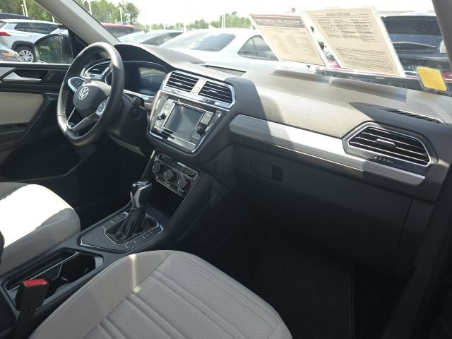 Used 2024 Volkswagen Tiguan S FWD image 15