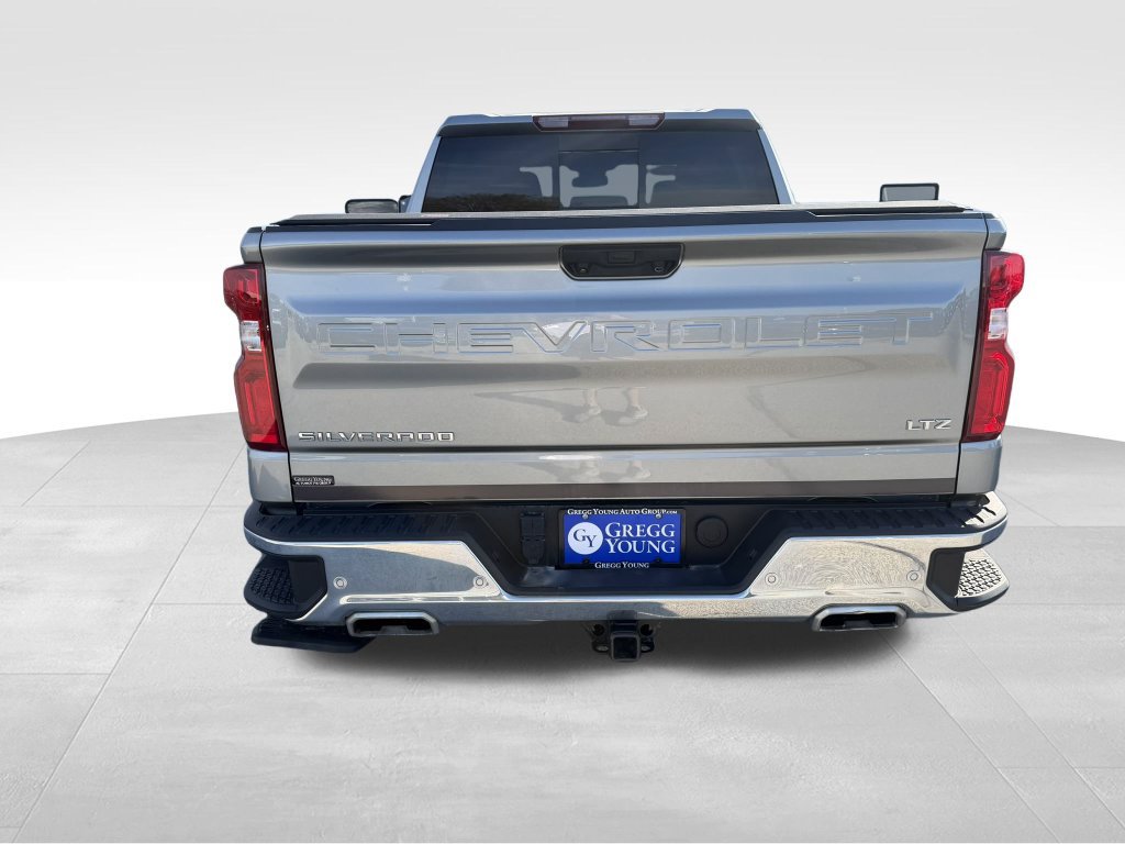 Used 2024 Chevrolet Silverado 1500 LTZ AWD/4WD image 5