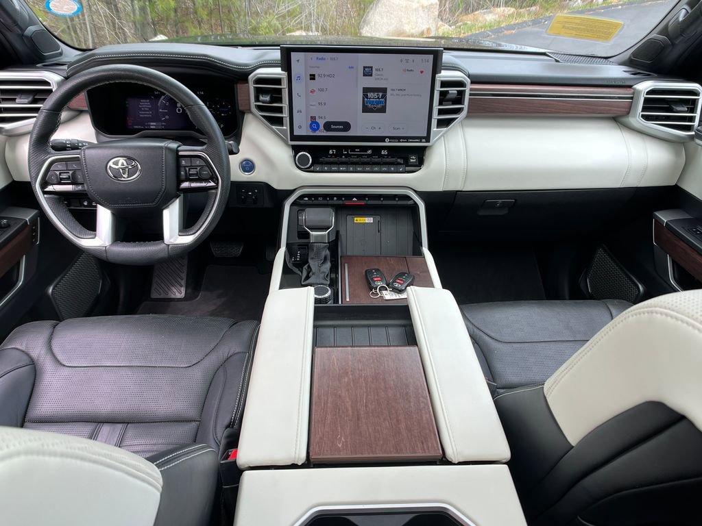 Used 2023 Toyota Sequoia Capstone AWD/4WD image 13