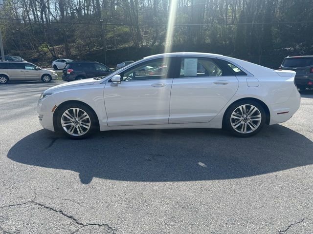 Used 2014 Lincoln MKZ image 4