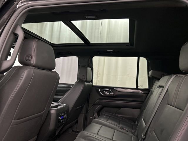 Used 2024 Chevrolet Suburban RST w/ Luxury Package image 25