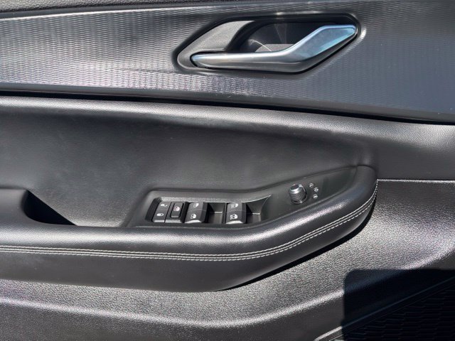 Used 2024 Jeep Grand Cherokee Altitude AWD/4WD image 21