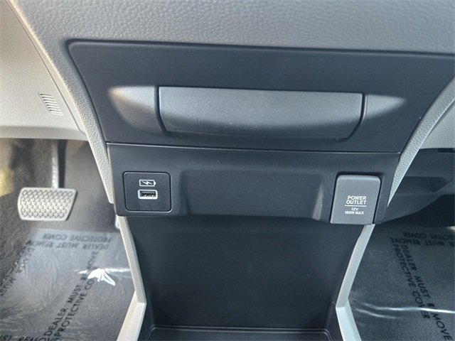 Used 2023 Honda Odyssey EX-L image 17