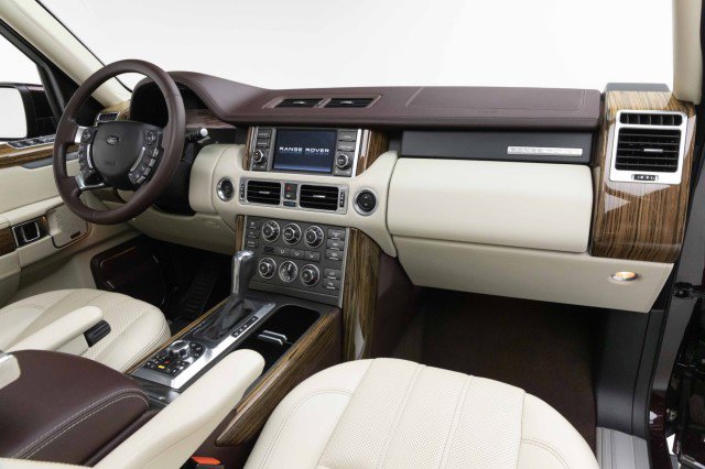 Used 2012 Land Rover Range Rover Autobiography image 2