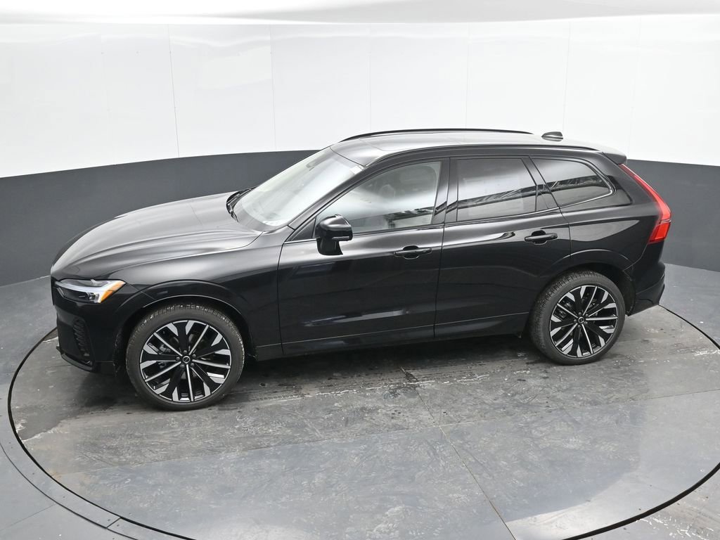 New 2026 Volvo XC60 B5 Ultra w/ Protection Package Premier image 33