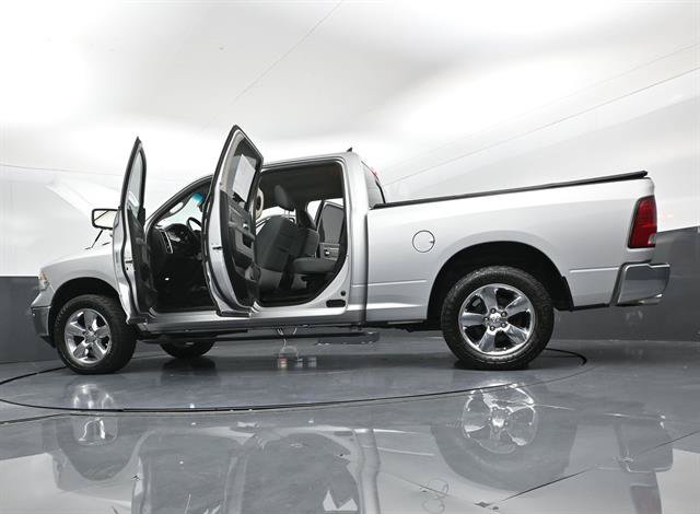 Used 2018 RAM 1500 Big Horn AWD/4WD image 47