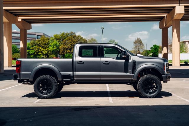 New 2026 Ford F250 Lariat w/ Black Appearance Package AWD/4WD image 11