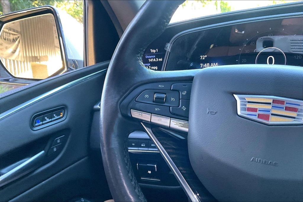 Used 2022 Cadillac Escalade Premium Luxury w/ Touring Package image 8