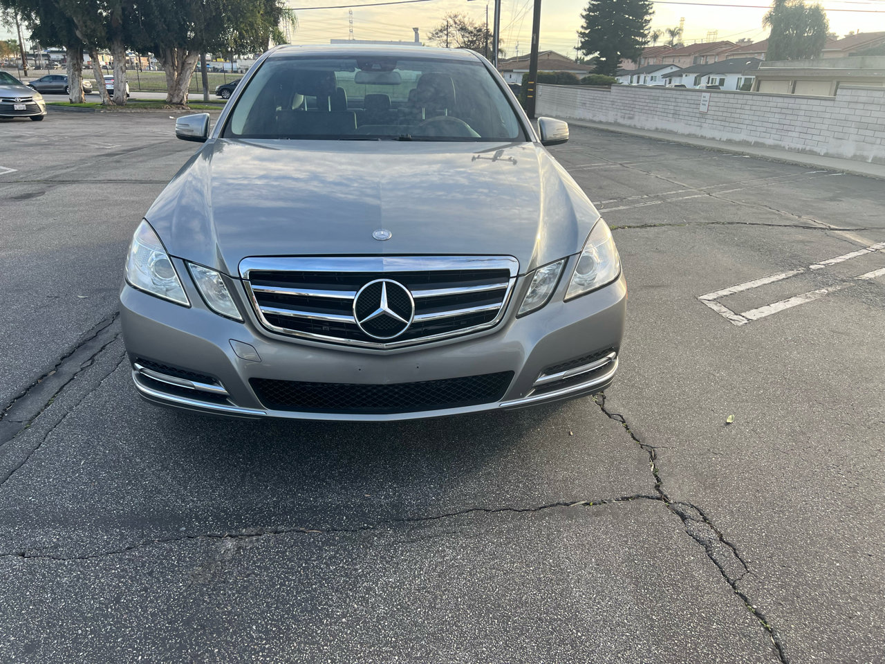 Used 2012 Mercedes-Benz E 350 4MATIC Sedan image 8