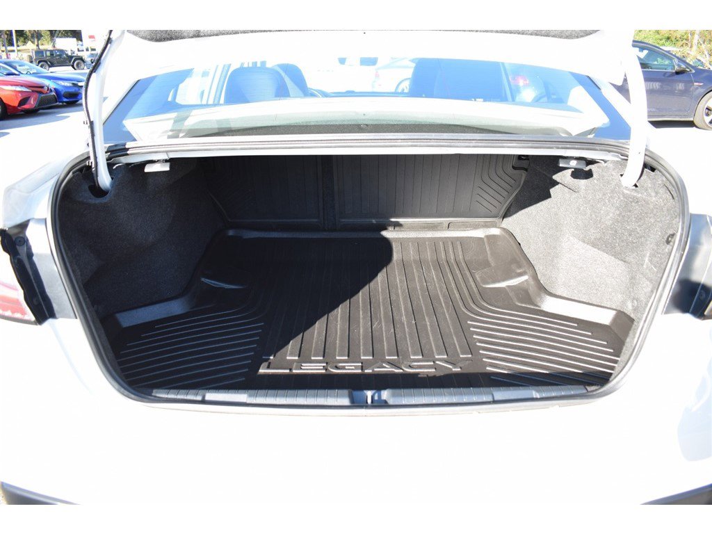 Used 2021 Subaru Legacy Limited image 5