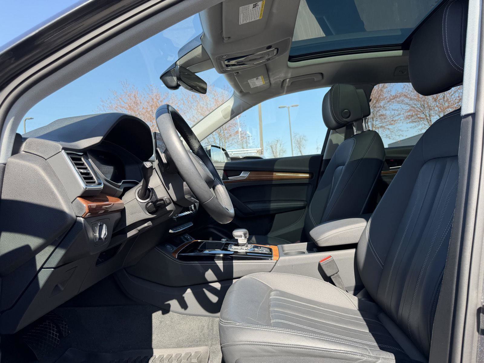 Used 2023 Audi Q5 2.0T Premium Plus w/ Premium Plus Package image 14