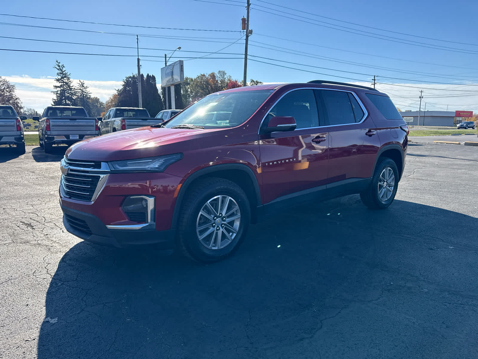 Certified 2023 Chevrolet Traverse LT w/ LPO, Floor Liner Package AWD/4WD image 1
