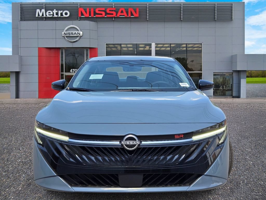 New 2026 Nissan Sentra SR w/ SR Premium Package FWD image 2