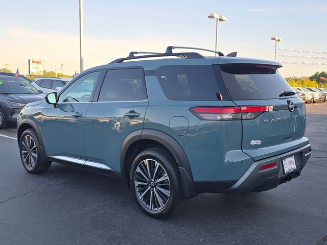 Certified 2026 Nissan Pathfinder Platinum w/ Accent Package AWD/4WD image 5