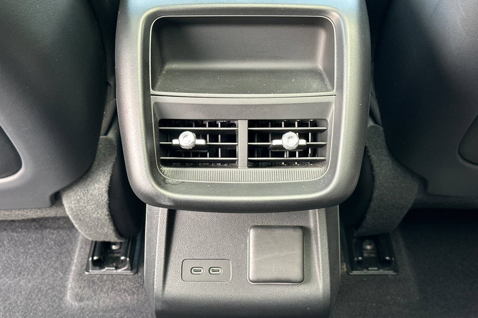 Certified 2024 Cadillac Lyriq Sport AWD/4WD image 15