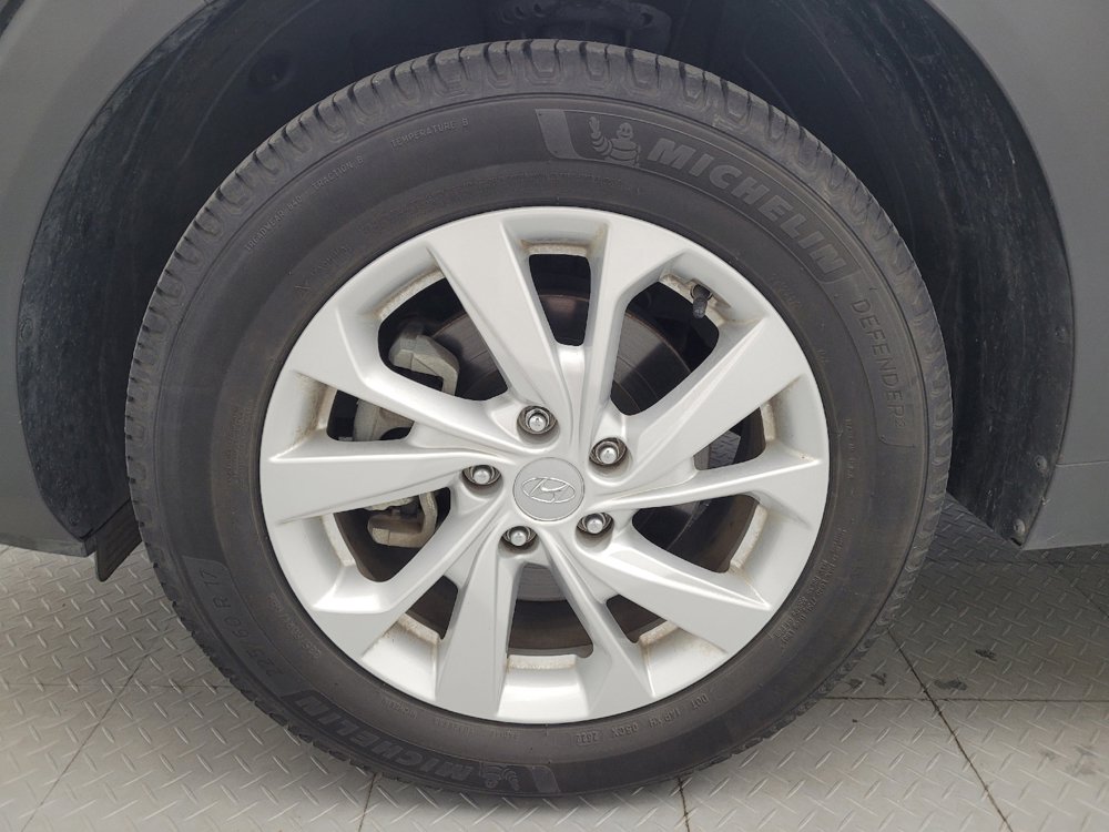 Used 2021 Hyundai Tucson SE w/ Cargo Package FWD image 31