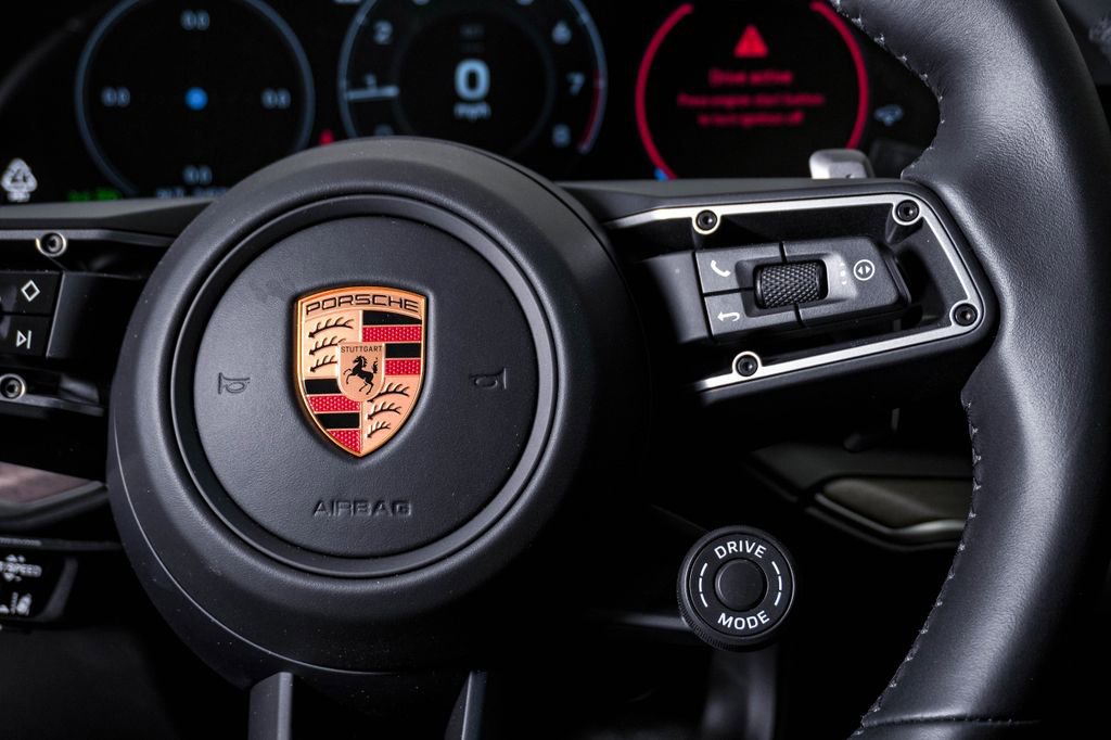 New 2026 Porsche Cayenne GTS AWD/4WD image 19