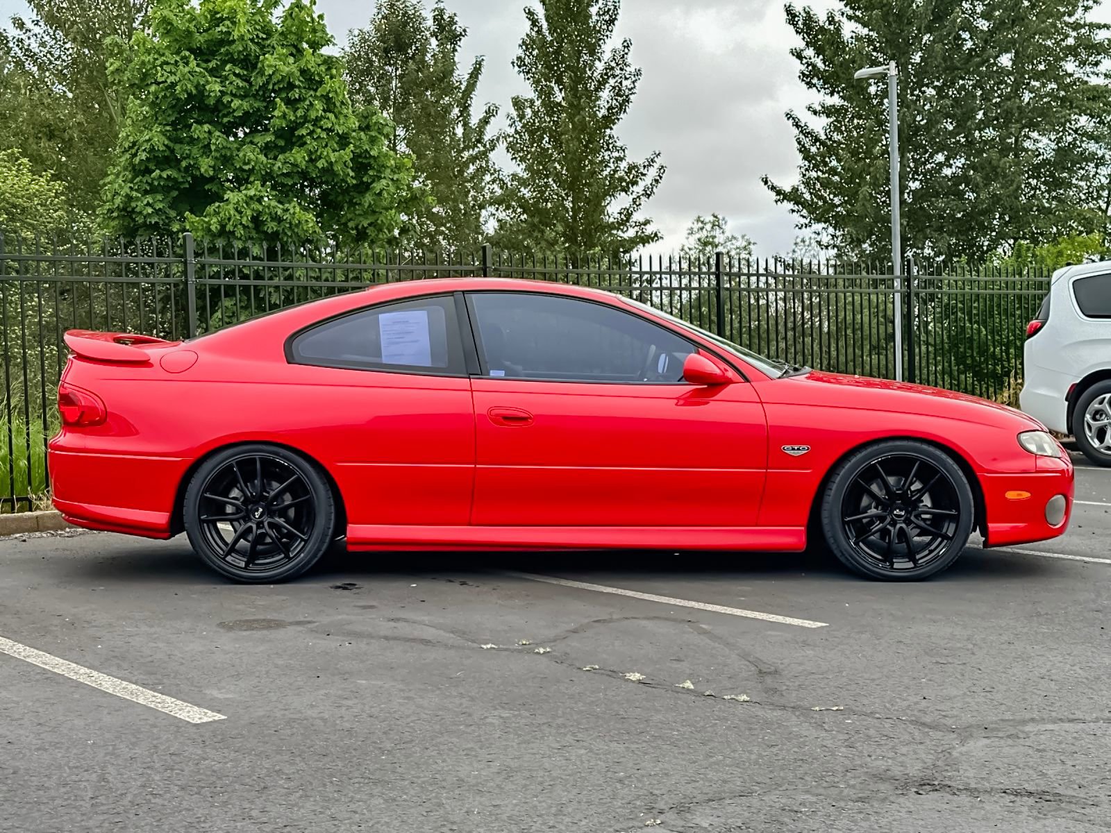 Used 2004 Pontiac GTO RWD image 2