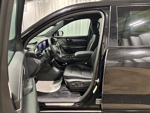 New 2026 Buick Enclave Sport Touring w/ LPO, Floor Liner Package image 9
