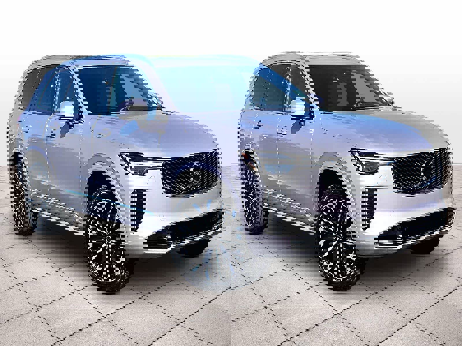 Used 2026 Volvo XC90 B6 Plus w/ Protection Package Premier image 2