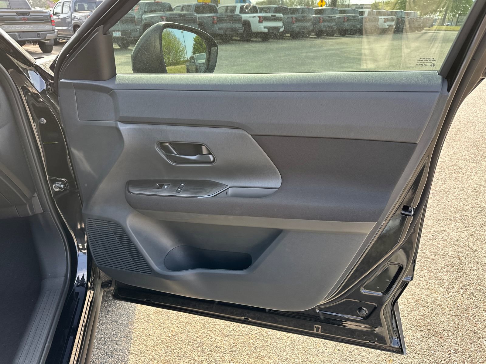 New 2026 Nissan Kicks S image 12