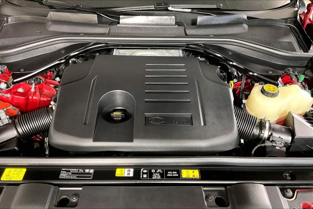 Used 2025 Land Rover Range Rover Sport Dynamic SE image 9