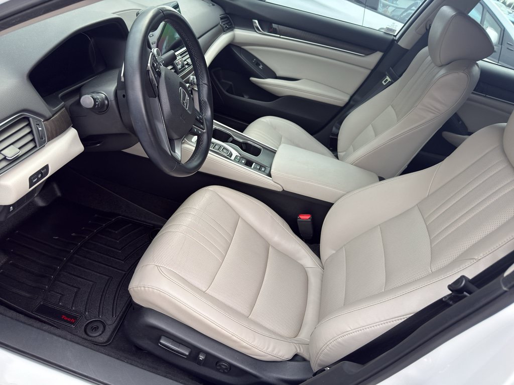 Used 2018 Honda Accord EX-L image 11