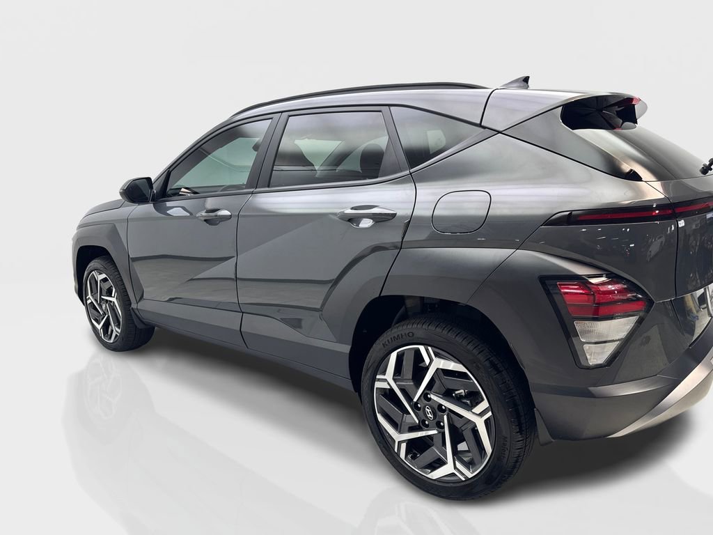 Used 2026 Hyundai Kona SEL Premium AWD/4WD image 14