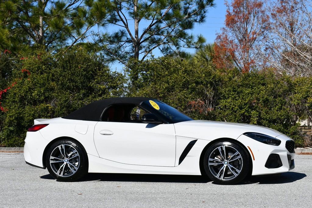 Used 2023 BMW Z4 sDrive30i w/ Premium Package image 48