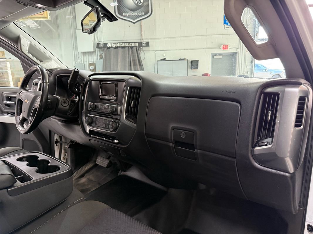 Used 2015 Chevrolet Silverado 3500 LT AWD/4WD image 19
