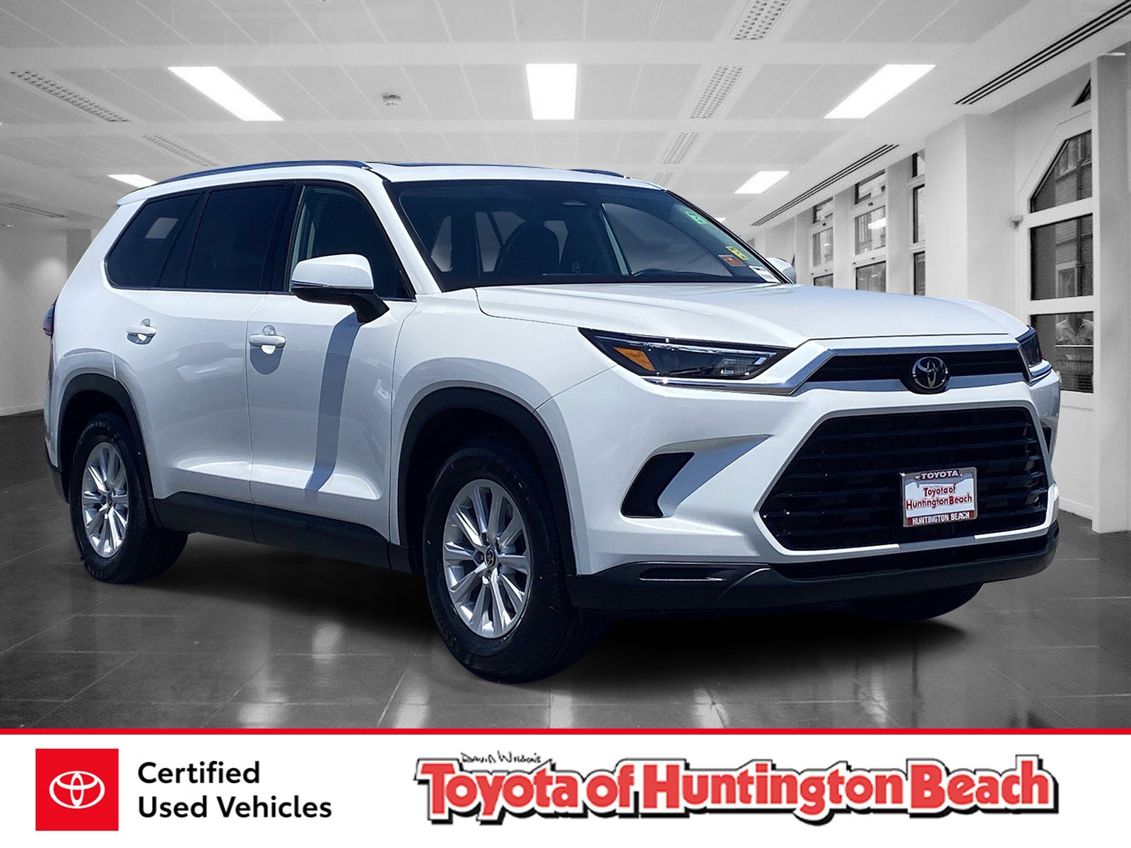 Certified 2025 Toyota Grand Highlander AWD image 1