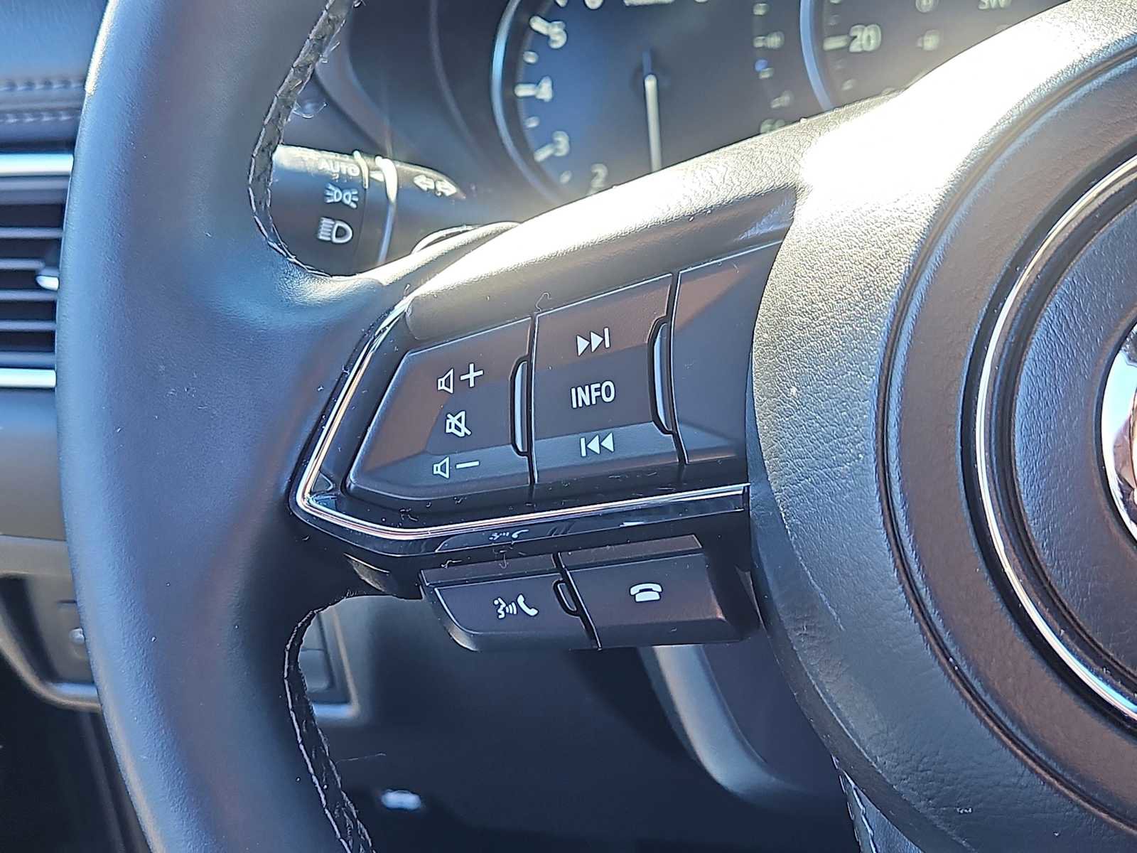 Used 2024 MAZDA CX-5 Signature image 25