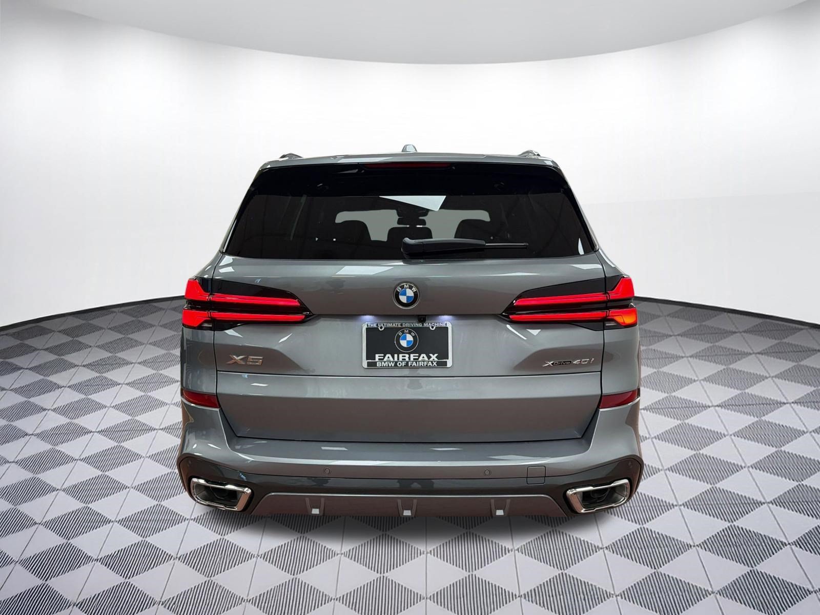 Used 2026 BMW X5 xDrive40i w/ M Sport Package AWD/4WD image 10