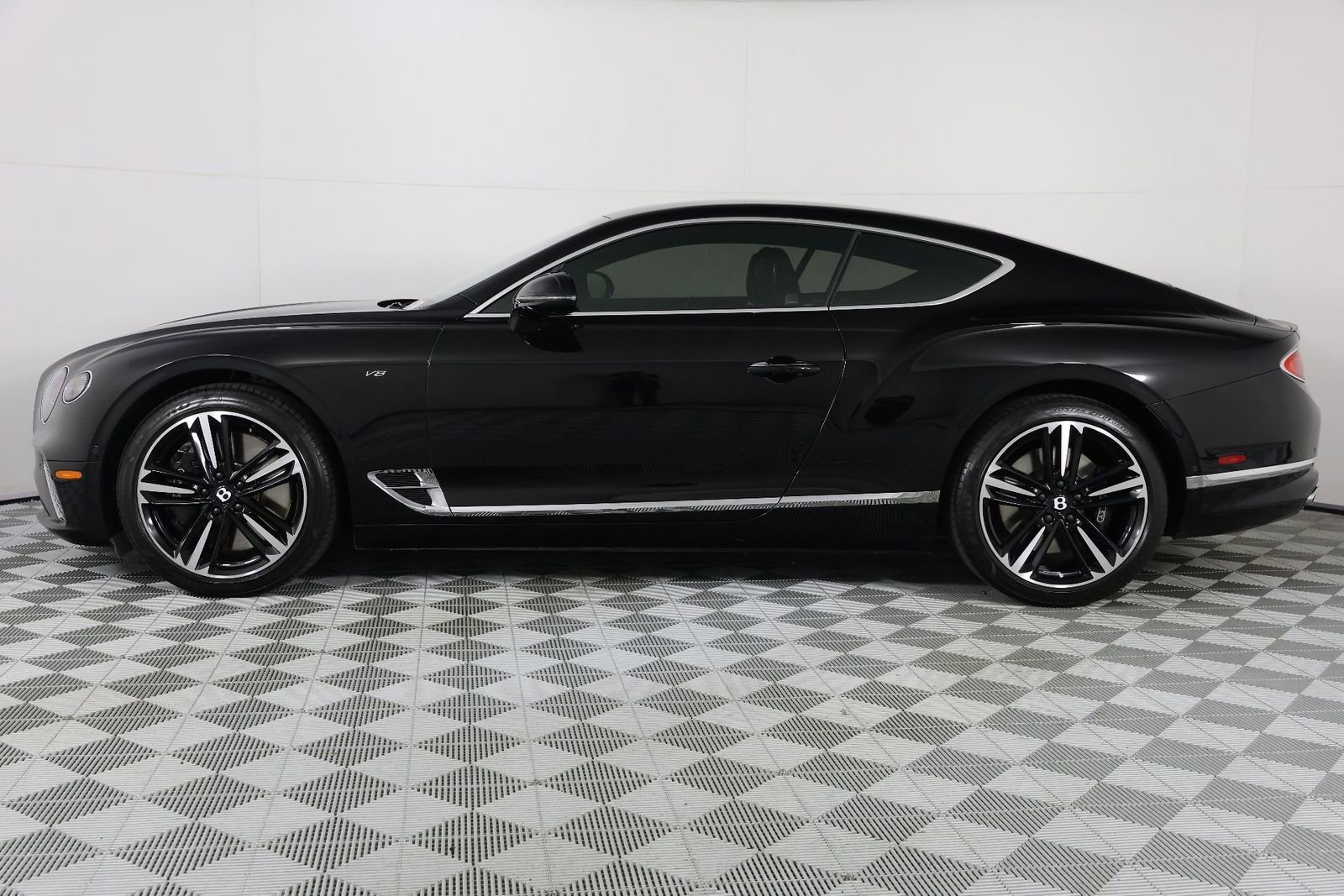 Used 2021 Bentley Continental GT AWD/4WD image 5