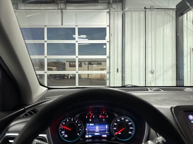 Used 2023 Chevrolet Equinox LT image 9