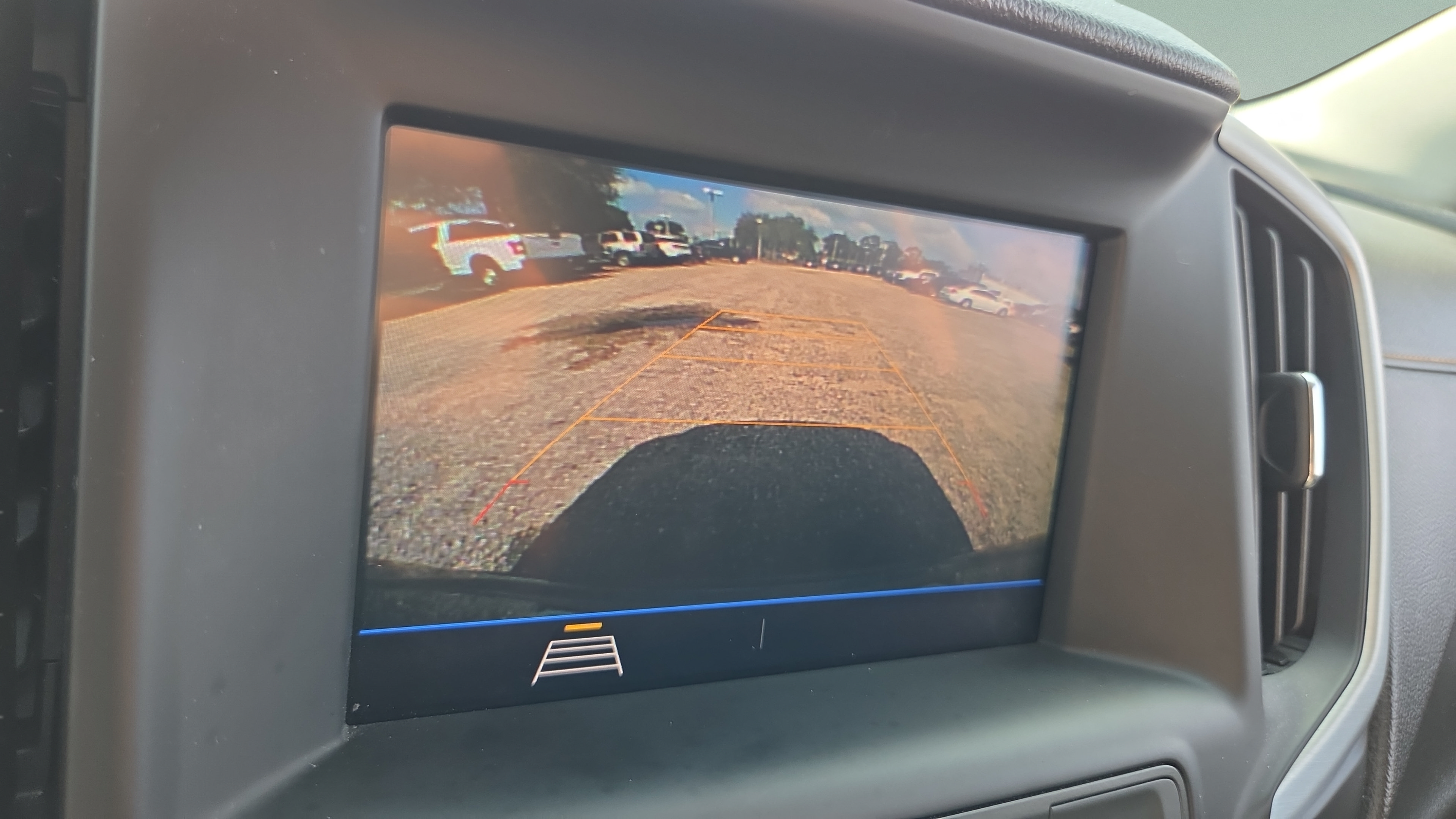 Used 2020 GMC Terrain SLE FWD image 19