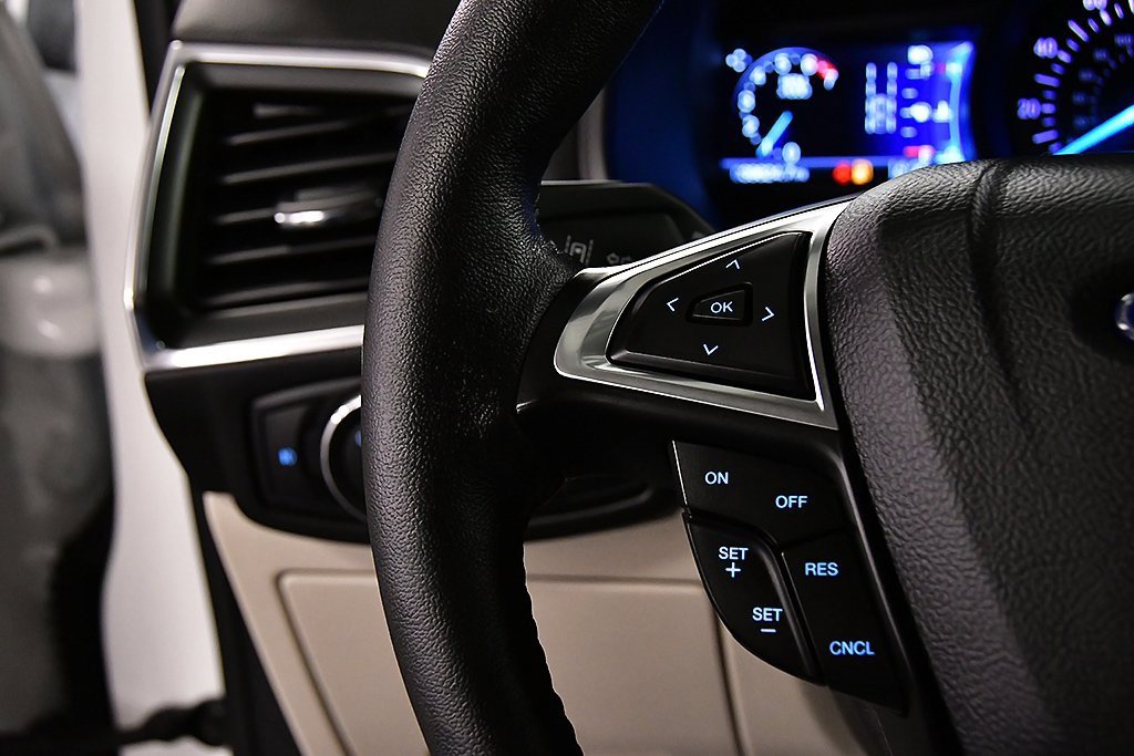 Used 2022 Ford Edge Titanium image 18