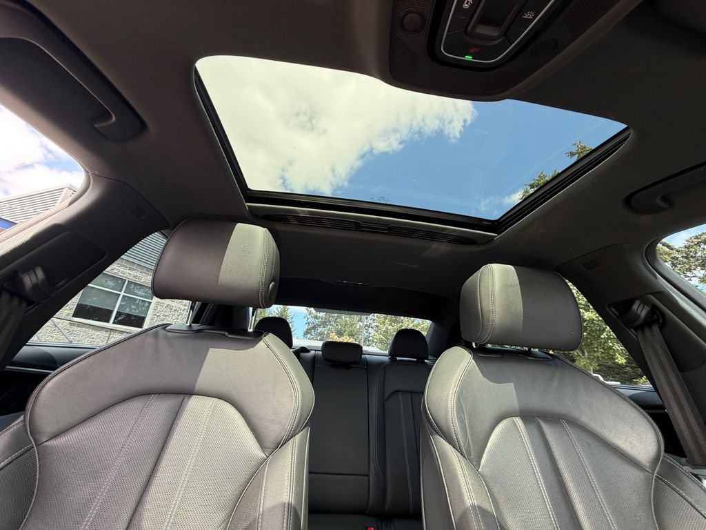 Used 2021 Audi S4 Premium Plus w/ Premium Plus Package AWD/4WD image 28