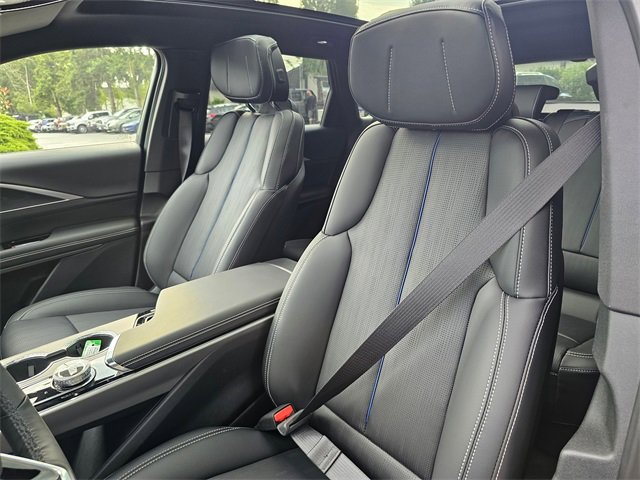 New 2025 Cadillac Lyriq Sport image 21