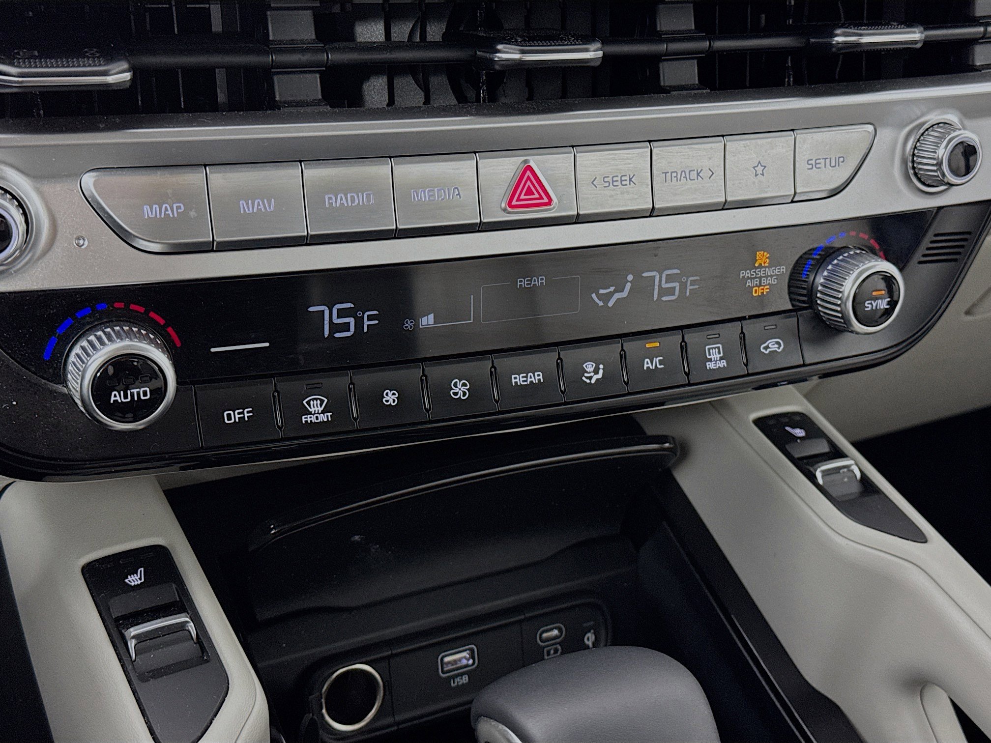 Used 2023 Kia Telluride S w/ S Sunroof Package image 16