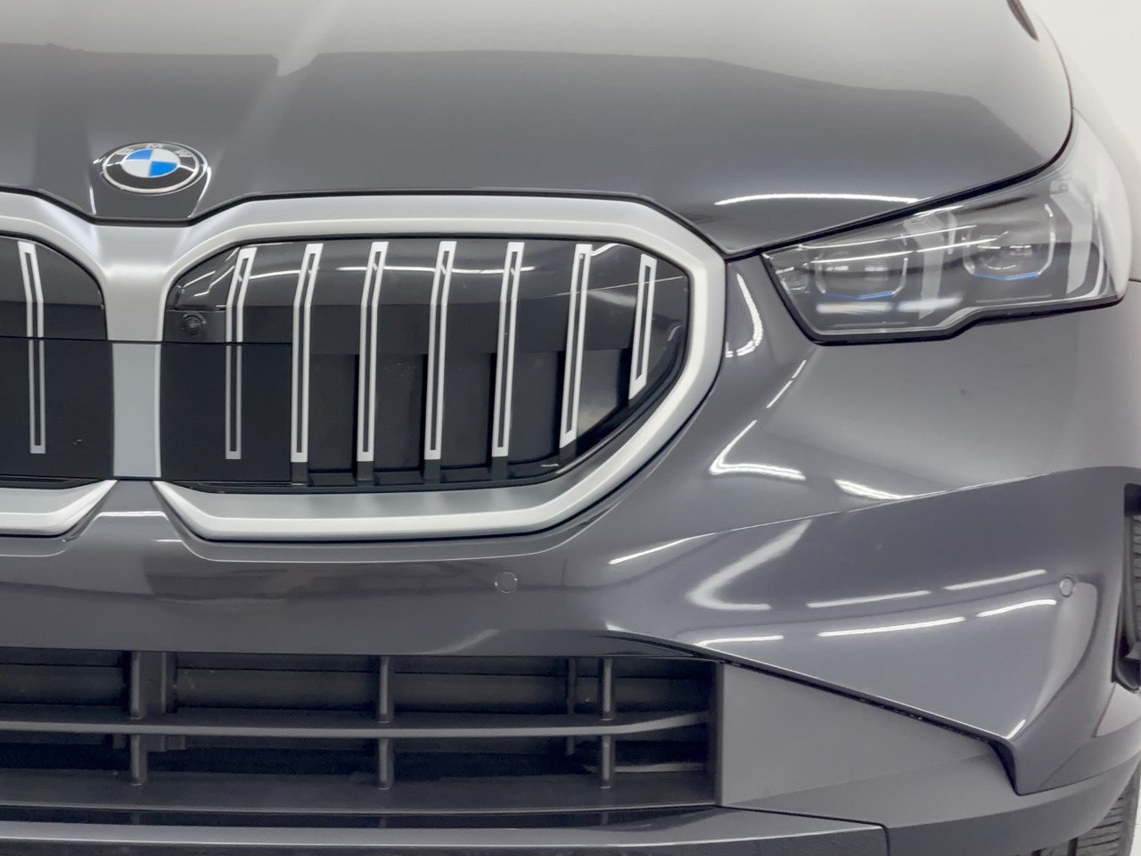 Certified 2026 BMW 530i RWD image 12