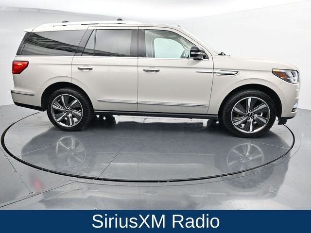 Used 2019 Lincoln Navigator Reserve w/ Cargo Package AWD/4WD image 12