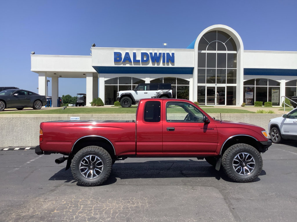Used 1999 Toyota Tacoma 4x4 Xtracab V6 image 8