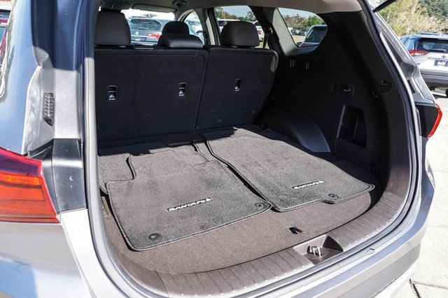 Used 2019 Hyundai Santa Fe SE image 7