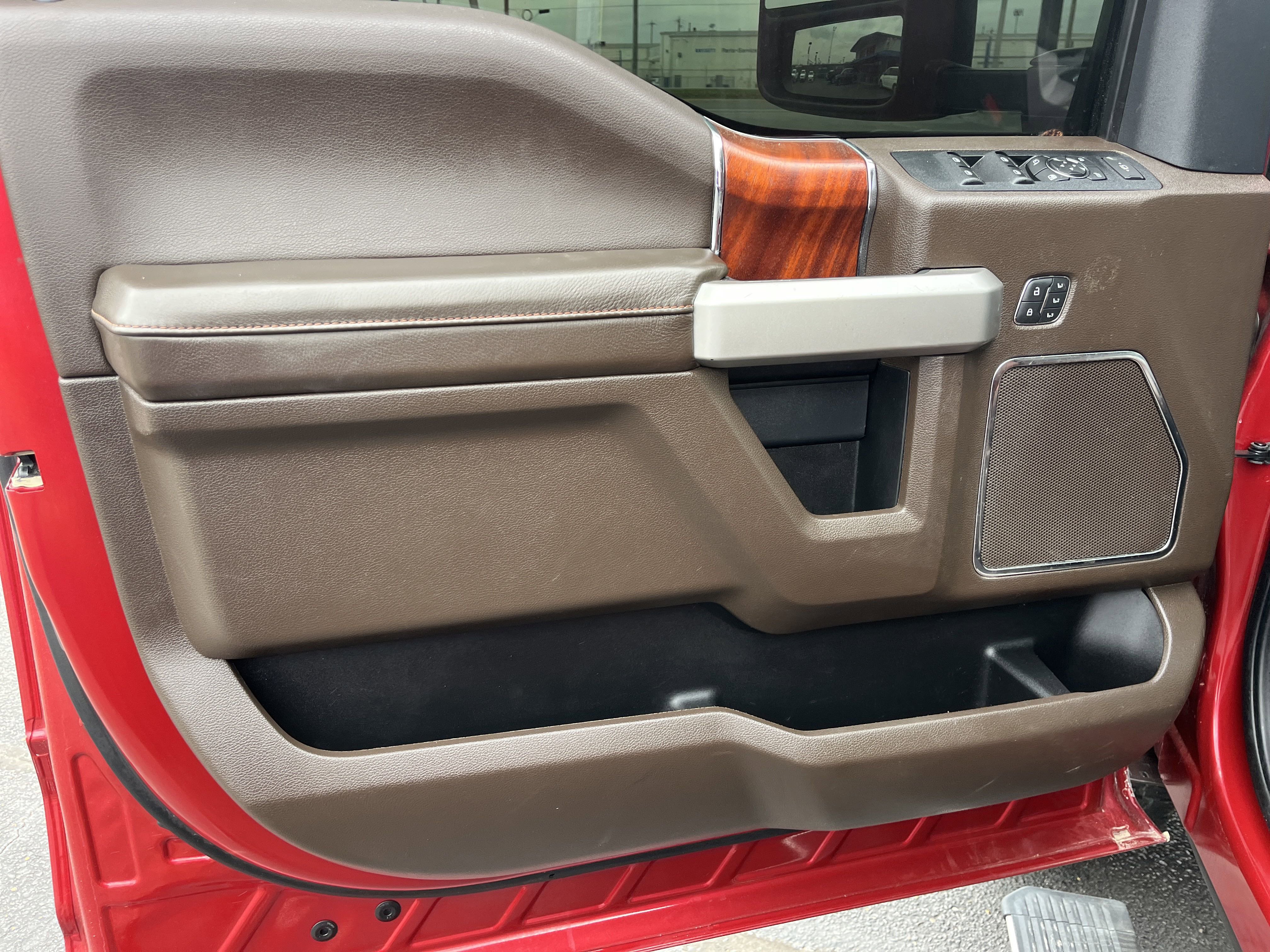 Used 2022 Ford F250 King Ranch w/ King Ranch Ultimate Package image 14