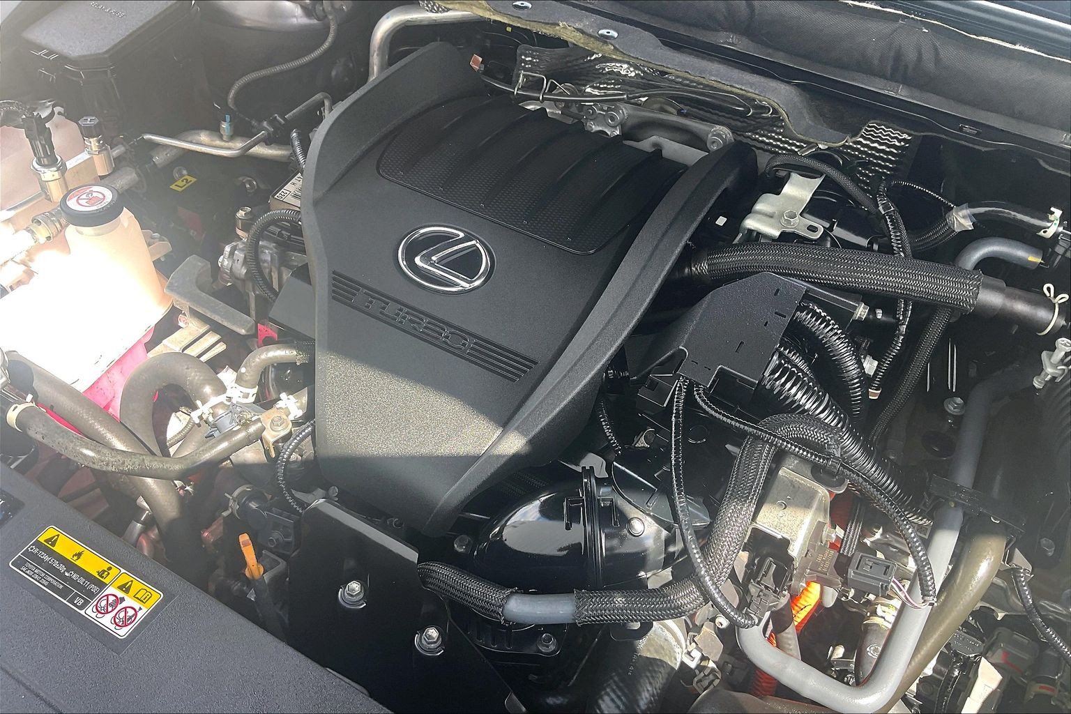 Used 2023 Lexus RX 500h F Sport w/ Accessory Package (Z1) AWD/4WD image 36