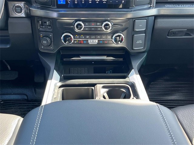 New 2025 Ford F250 Lariat w/ Lariat Ultimate Package image 15